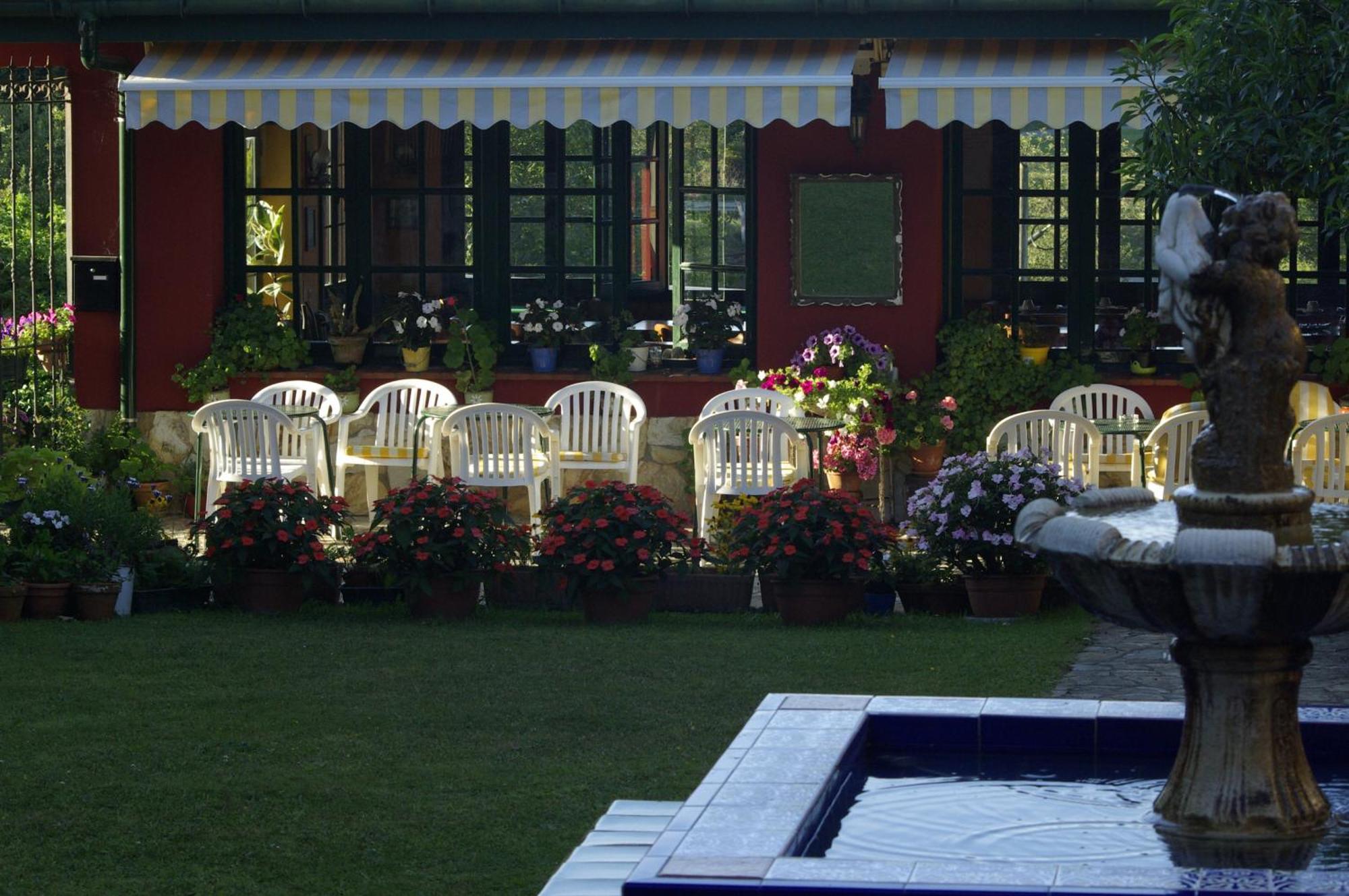 Aldea Del Trasgu Hotel Cuerres Exterior photo