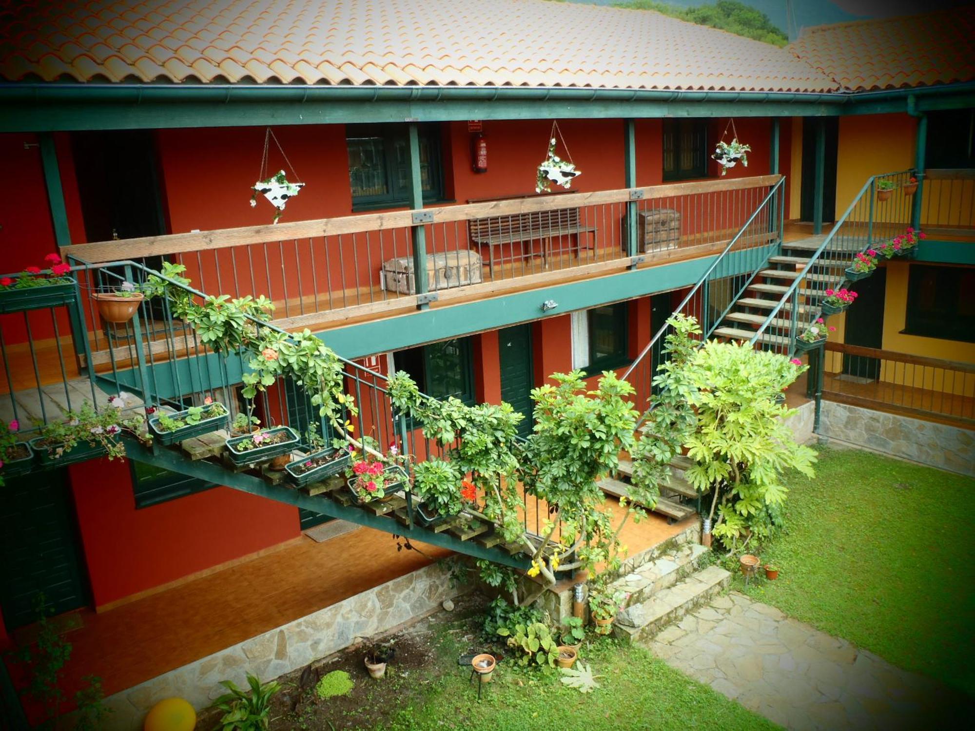 Aldea Del Trasgu Hotel Cuerres Exterior photo